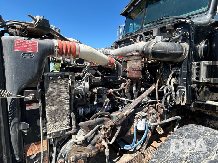 1998-peterbilt-378-image-34