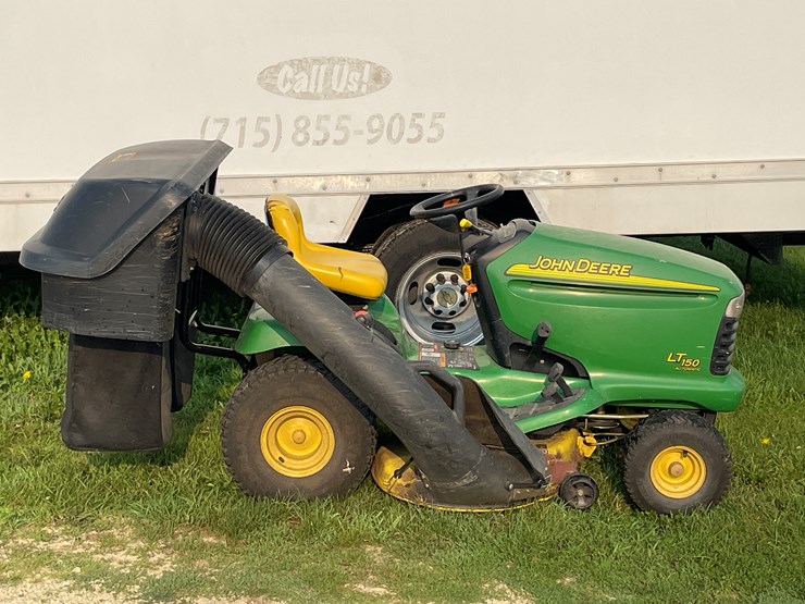 john-deere-lt150-image-4