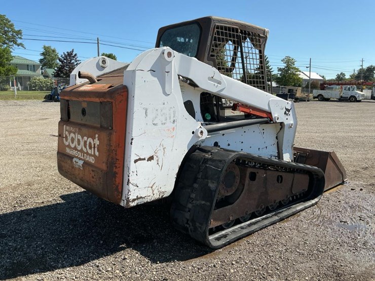 bobcat-t250-image-5