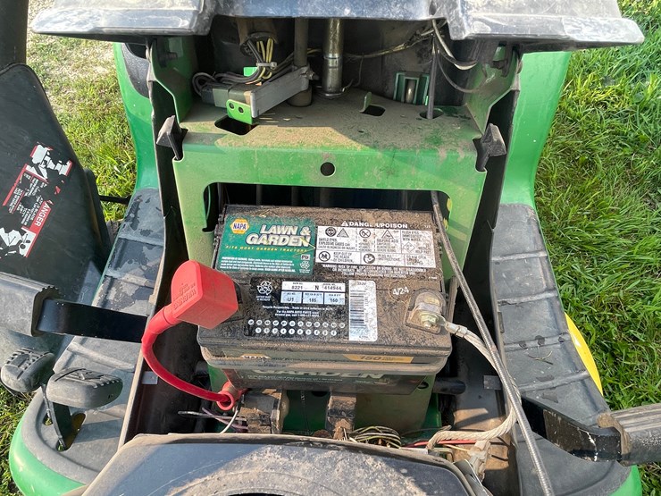 john-deere-lt150-image-15