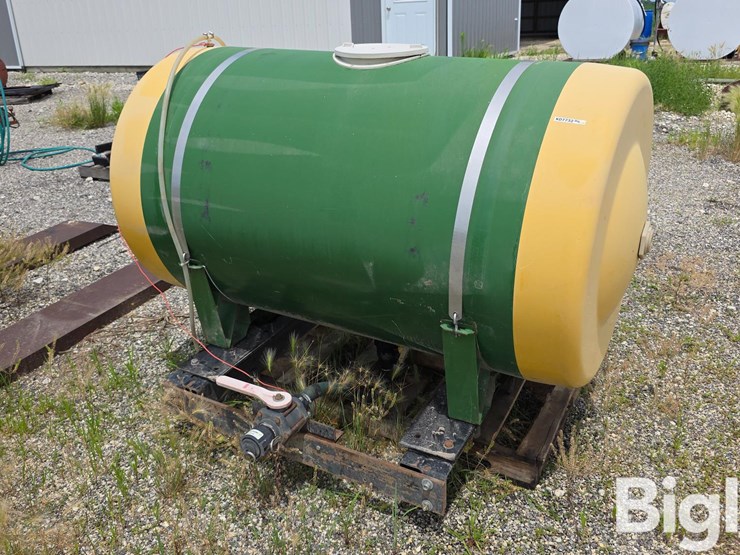300-gallon-front-mount-tank-image-1