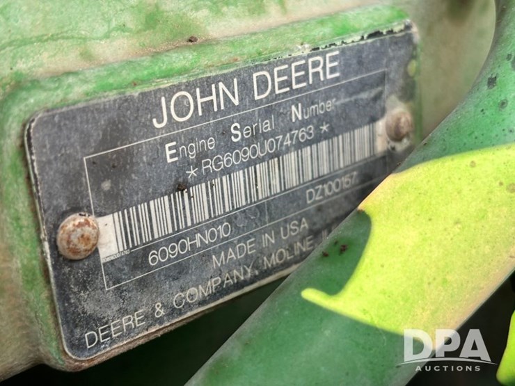 2019-john-deere-f4365-image-28