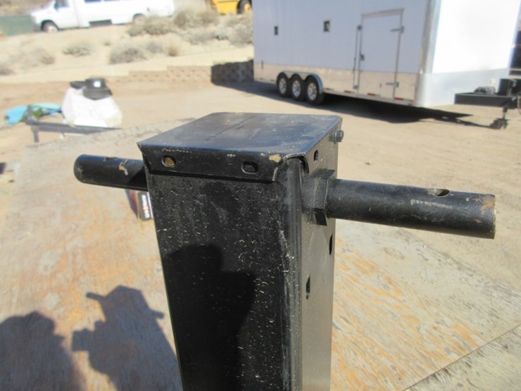 unused-bulldog-drop-leg-trailer-jack,-image-4