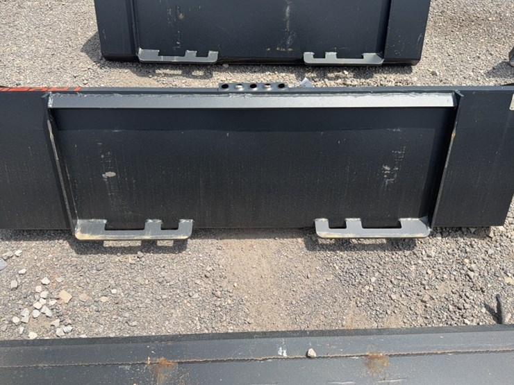 #2056-•-trubilt-66"-skid-steer-smooth-bucket-image-3