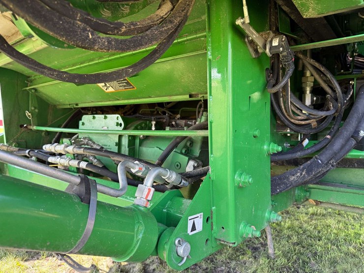 2021-john-deere-s770-image-31