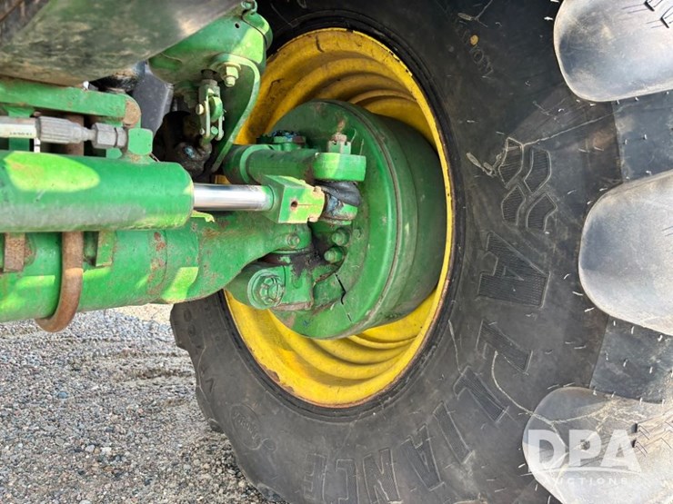2019-john-deere-f4365-image-36