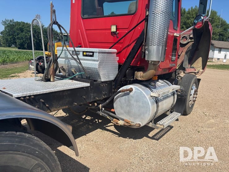 2006-mack-chn613-image-58