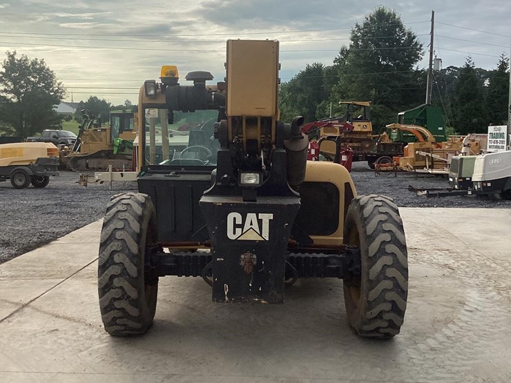 2010-caterpillar-tl943-image-3