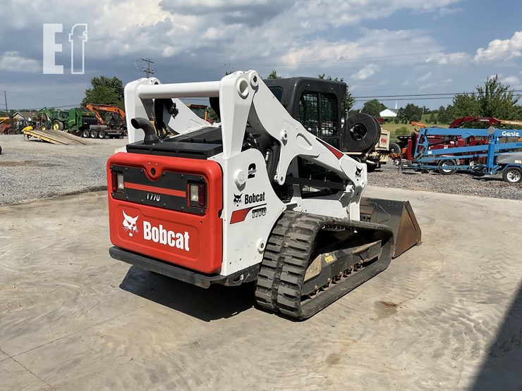 2022-bobcat-t770-image-5
