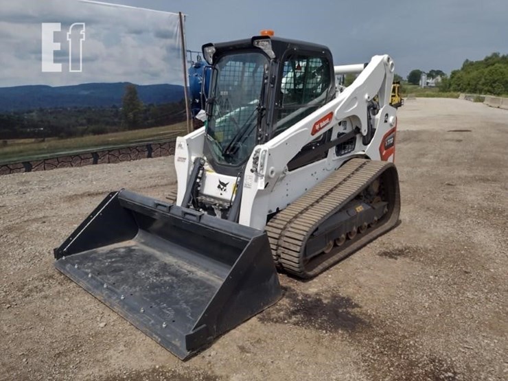 2023-bobcat-t770-image-40