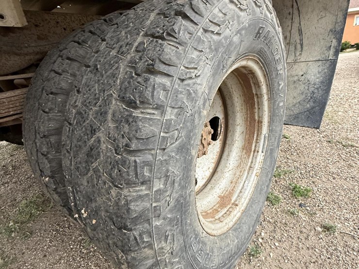 2005-ford-f350-image-14