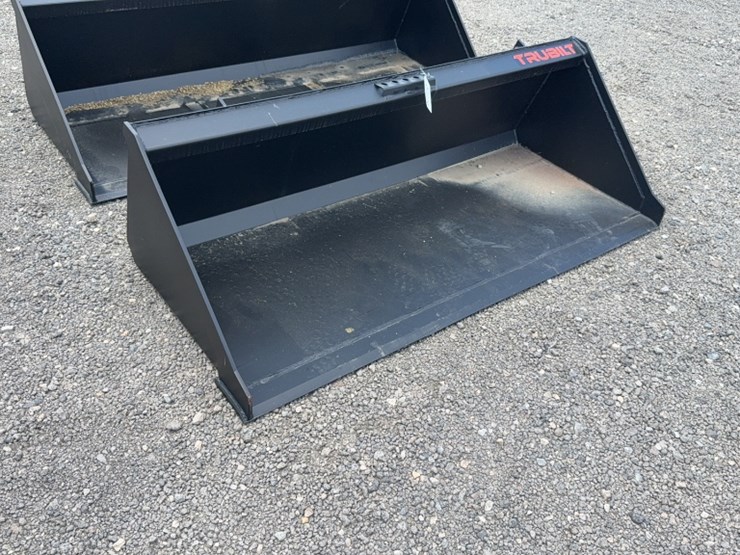#2052-•-trubilt-66"-skid-steer-smooth-bucket-image-2