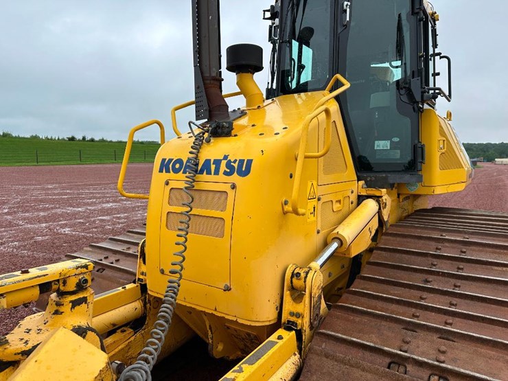 2013-komatsu-d61px-23-image-28