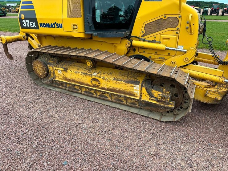 2013-komatsu-d37ex-22-image-15