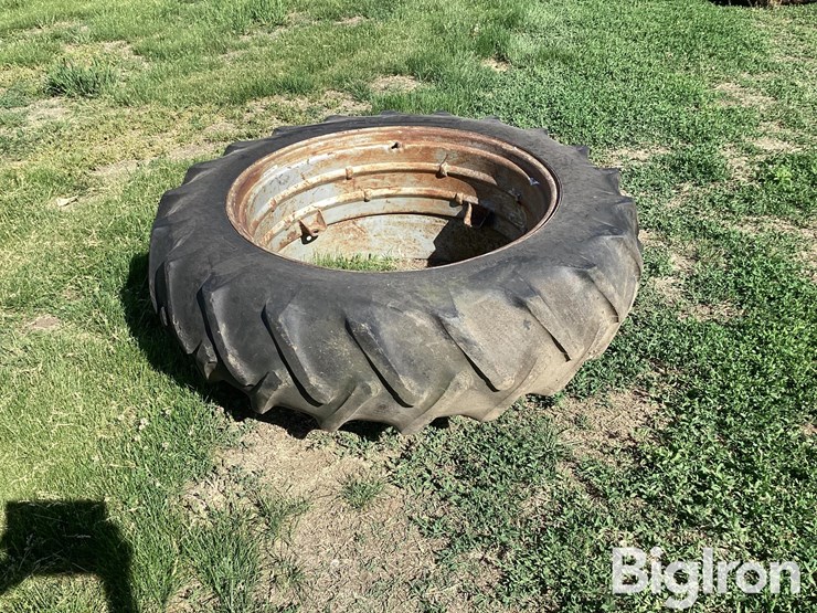 bfgoodrich-15.5-38-tire-&-wheel-image-8