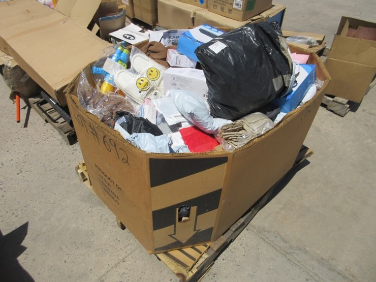 lot-of-misc-items,-image-1
