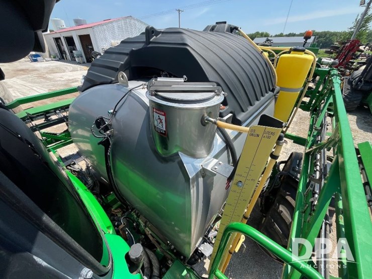 2020-john-deere-r4045-image-88