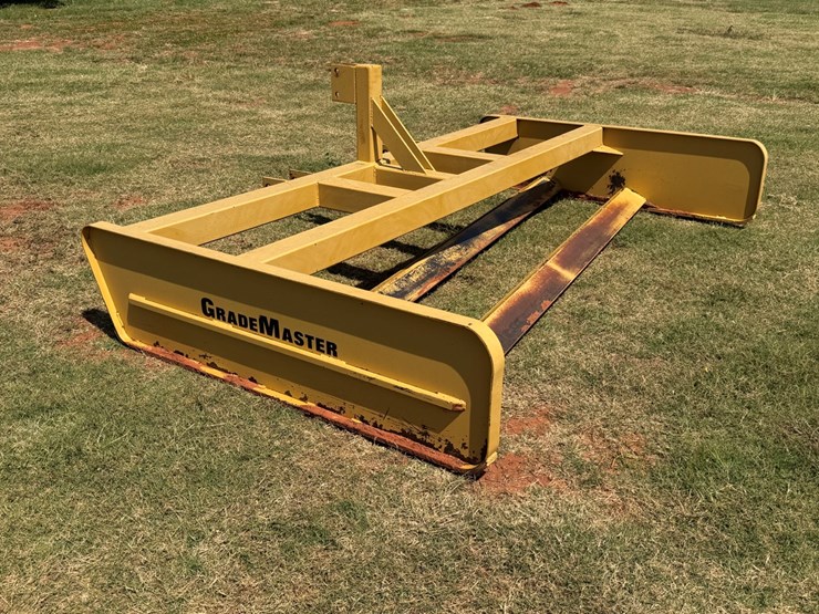 #35-•-grade-master-land-leveler-image-1