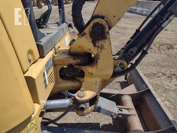 2014-caterpillar-303.5e-cr-image-24