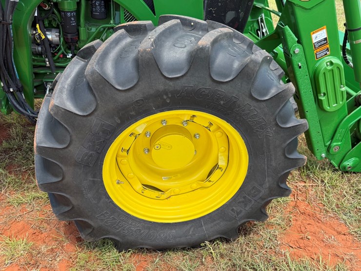 #3-•-2024-john-deere-5130m-image-5