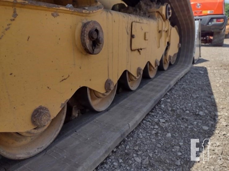 2020-caterpillar-299d3-xe-image-24