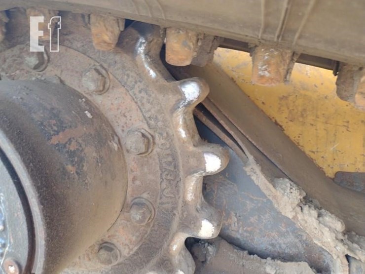 2020-deere-333g-image-29