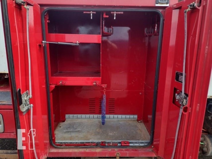 2017-international-durastar-4300-image-36