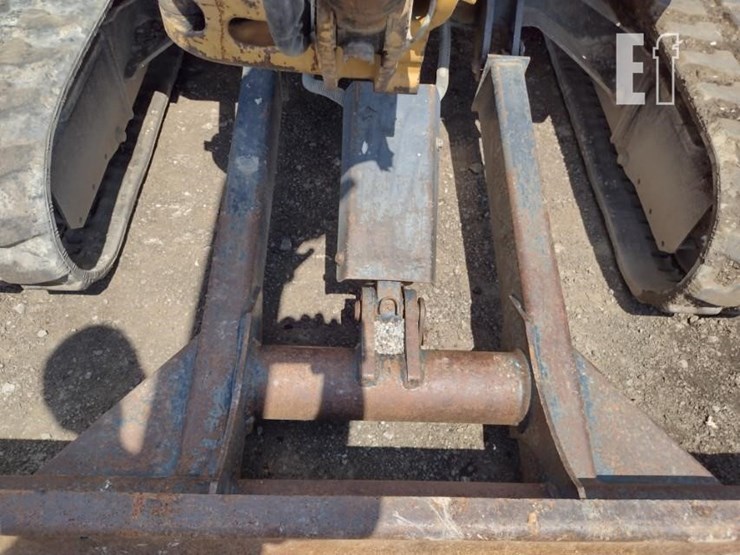 2014-caterpillar-303.5e-cr-image-21