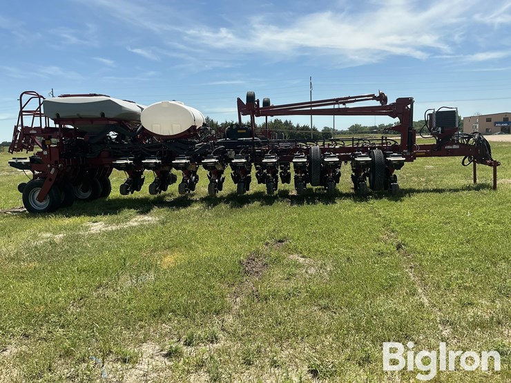 2013-case-ih-1250-image-4