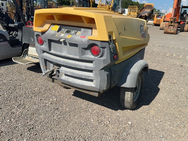 2017-atlas-copco-xas185kd7-image-4