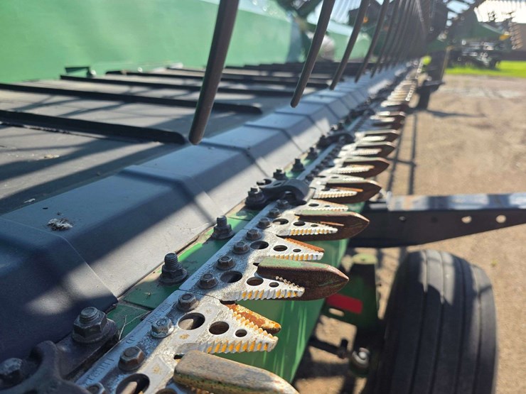 2014-john-deere-640fd-image-19