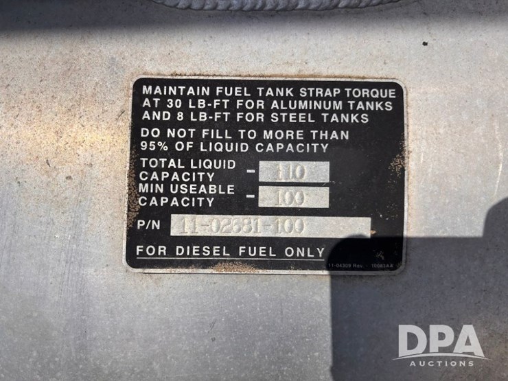 1996-peterbilt-377-image-48