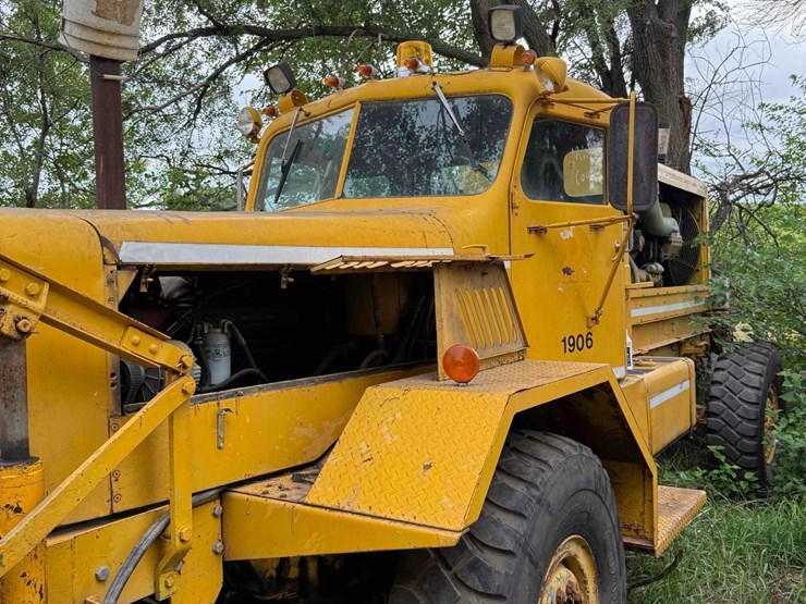 1954-general-motors-snowplow-truck-image-25