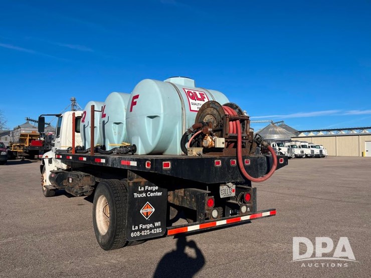 2007-international-durastar-4300-image-11