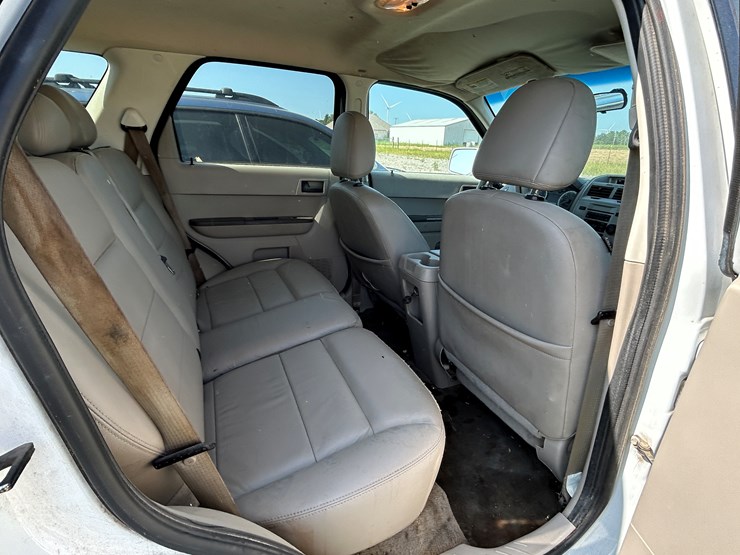 ford-escape-image-8