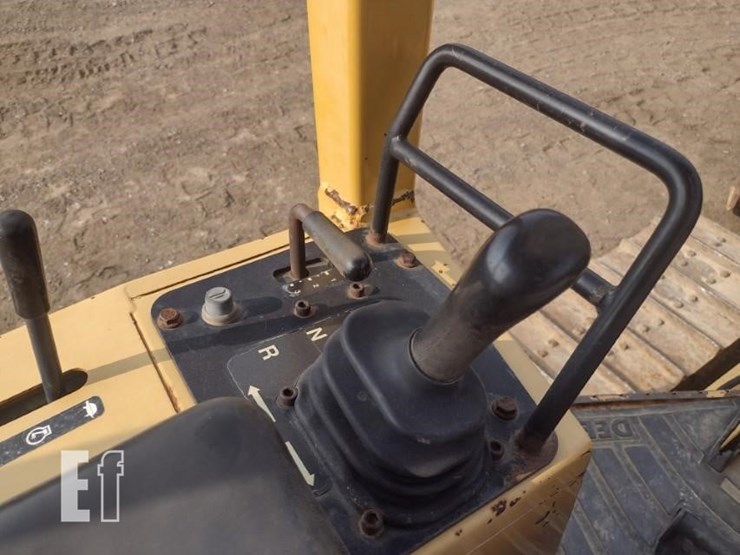 deere-550h-lt-image-9