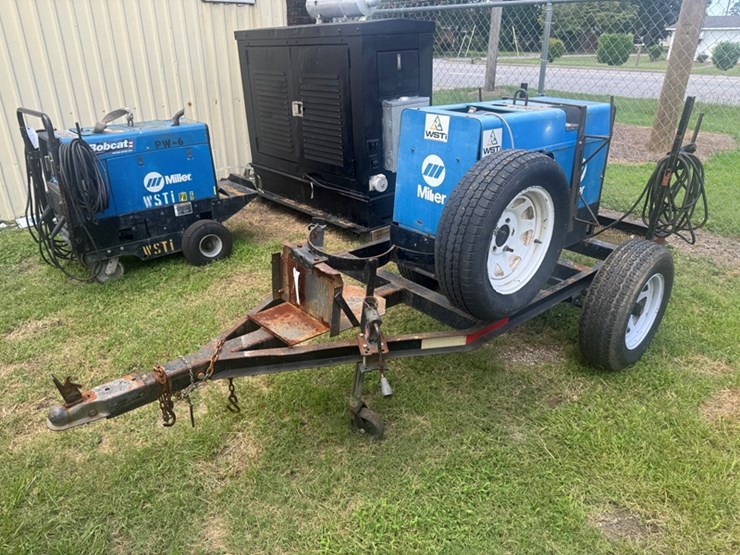 miller-legend-welder/generator-on-trailer-image-1