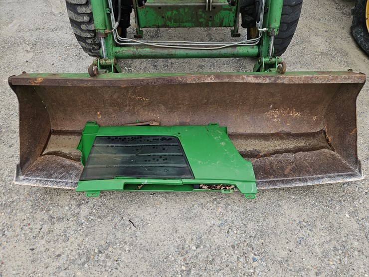 1998-john-deere-4600-image-3