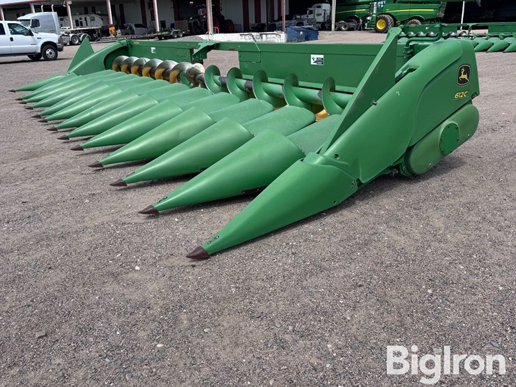 2011-john-deere-612c-image-1