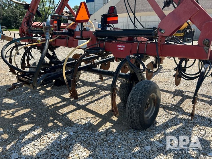 case-ih-5300-image-6