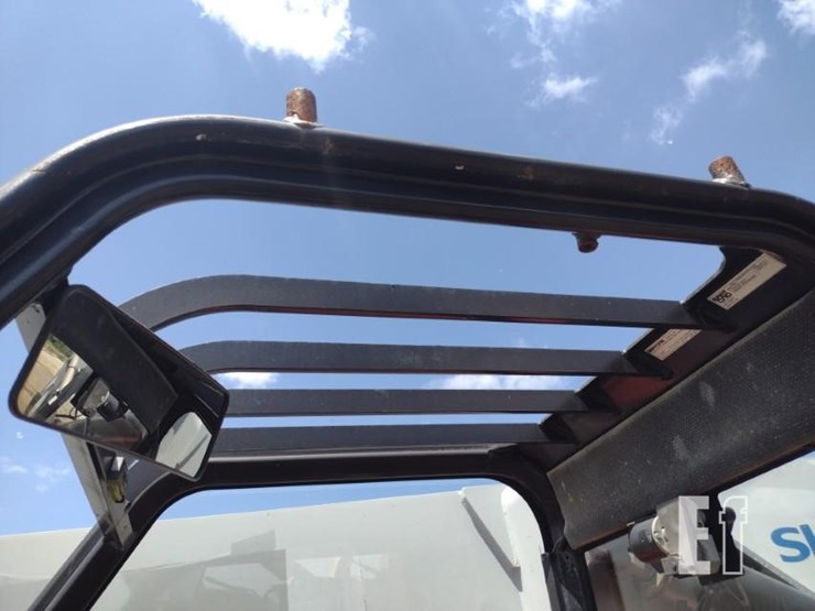 2013-skyjack-vr1056d-image-12