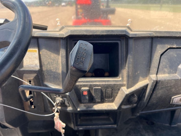2016-polaris-ranger-image-18