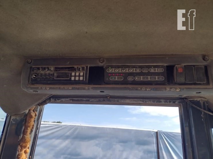komatsu-wa250pt-5-image-10
