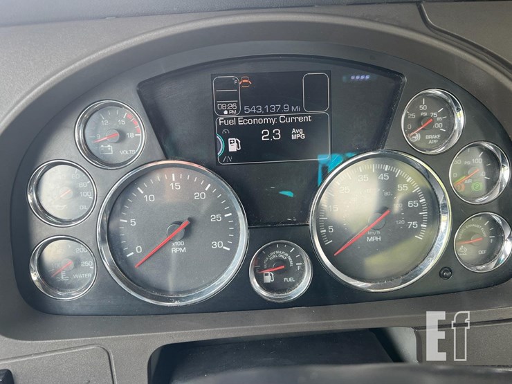 2019-kenworth-t680-image-29