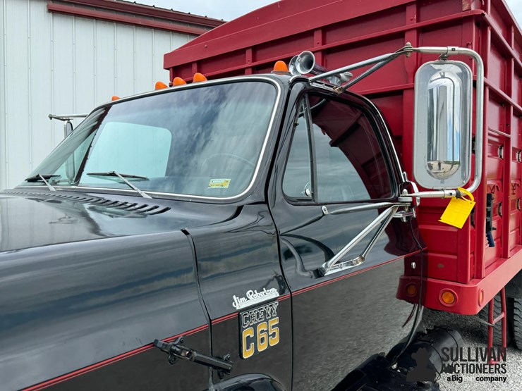 1974-chevrolet-c65-image-9