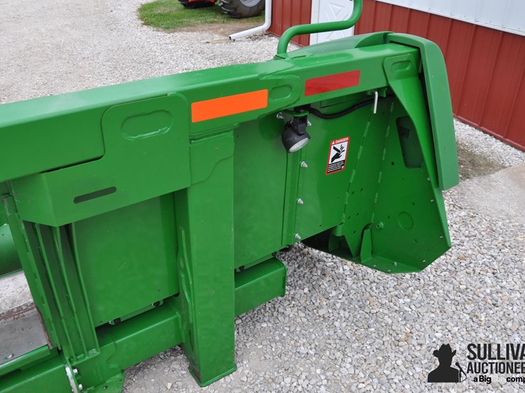 2019-john-deere-706c-image-15