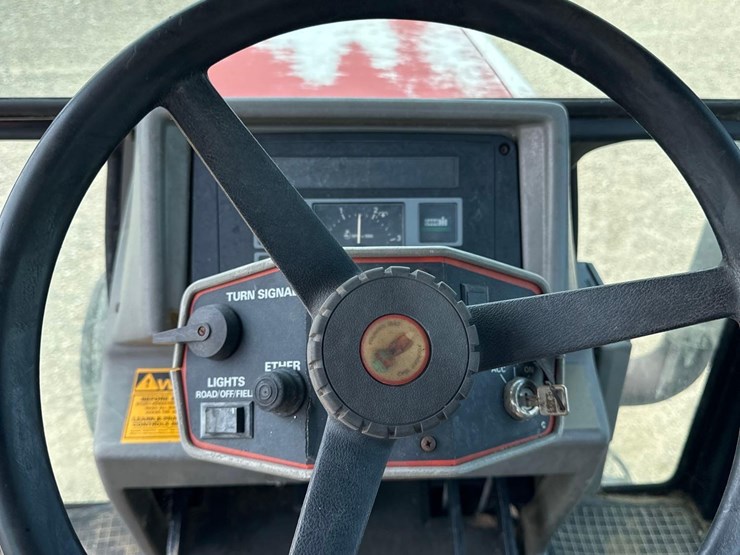 case-ih-2096-image-13
