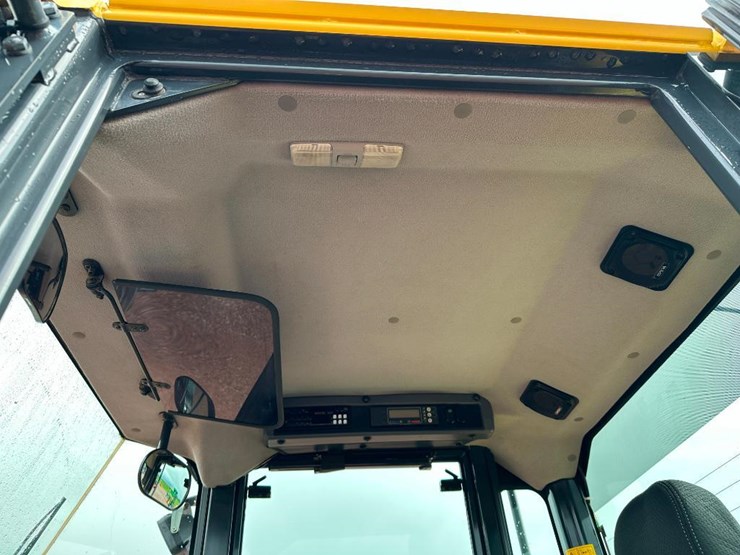 2013-komatsu-wa200pz-6-image-58