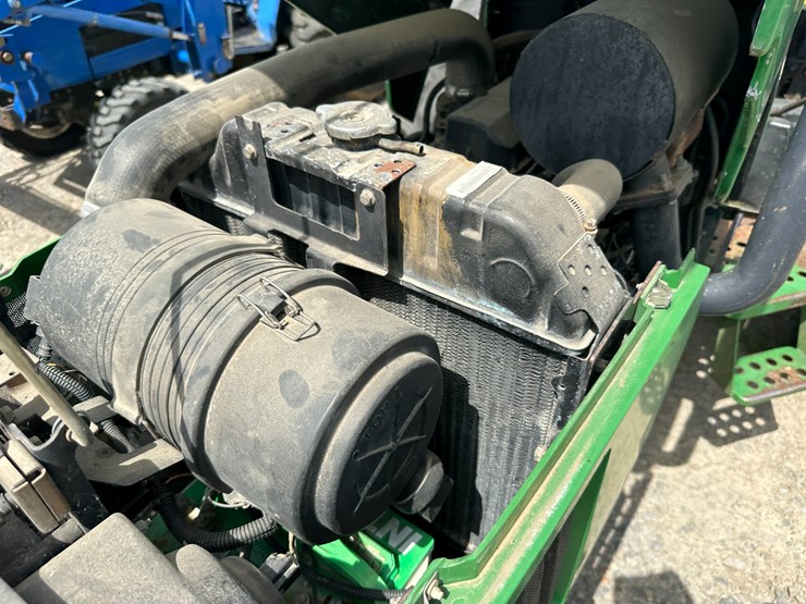 2005-john-deere-5205-image-39