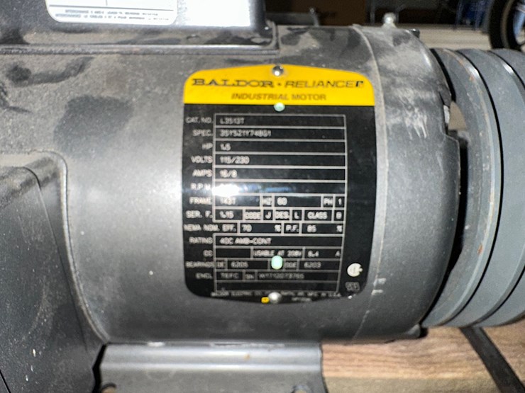 baldor-reliance-1.5hp-electric-motor-image-2